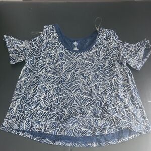 St. John's Bay Navy and White Leaf Pattern Blouse